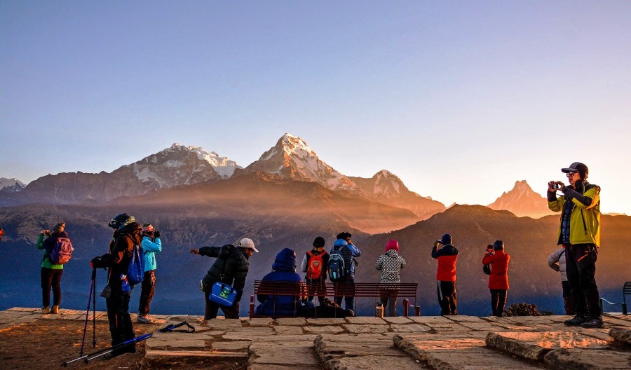 पर्यटकको नेपाल बसाइ अवधि घट्यो